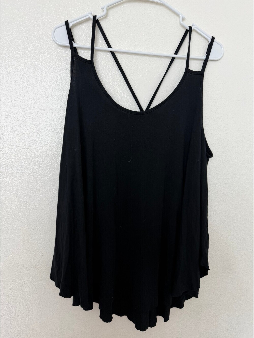 Soulmoss Black Flowy Tank Top with Strappy Back, Size 1XL